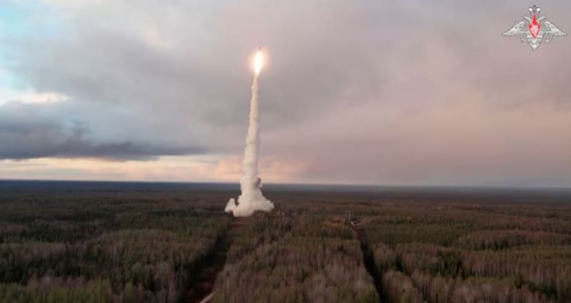 Rusia amenaza con ataque nuclear a quienes amenacen su territorio en Europa (foto: archivo).