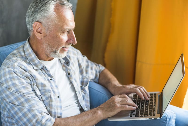 Las personas naturales y jurídicas que deben cumplir con la obligación fiscal, de acuerdo con sus ingresos, patrimonio y otras condiciones.