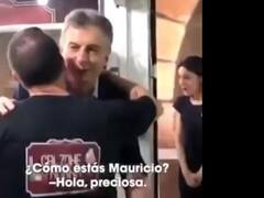 Macri fue a una pizzería que acaba de abrir y no dejó un mensaje alentador