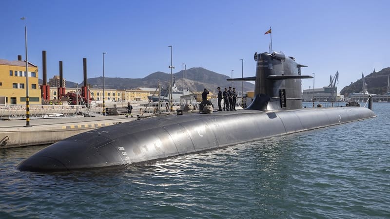 El S-81 Isaac Peral realiza su primera misión internacional bajo el mando del capitán de corbeta Fernando Clavijo Rey-Stolle.