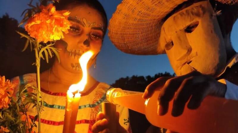 <div class="migrated-promo-image__description"><div class="migrated-promo-image__source">Fuente: Instagram @chavinresiliente</div></div>