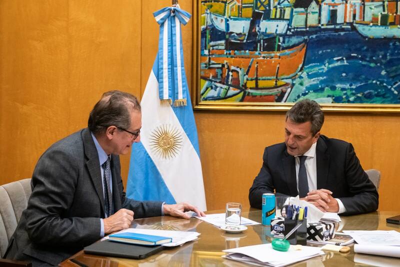 El jueves pasado, el presidente del Banco Central, Miguel Pesse, y el ministro de Economía, Sergio Massa, difundieron una imagen de trabajo conjunto.