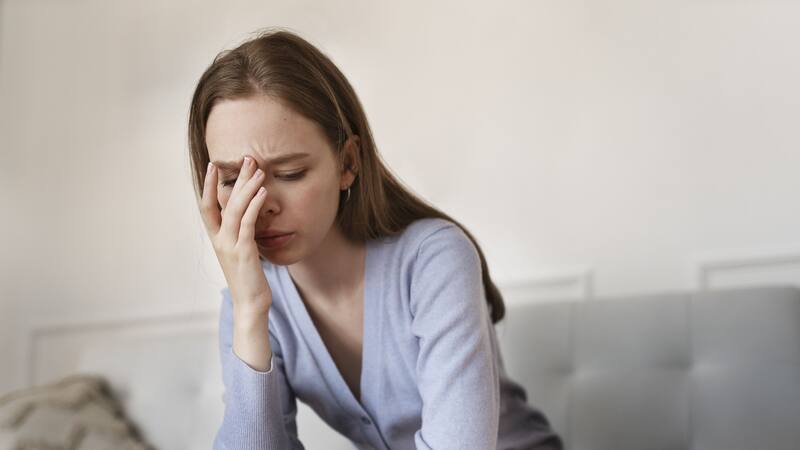 Es vital escuchar a nuestro cuerpo y no ignorar los síntomas de fatiga o estrés que pueden aparecer en el cambio de estación.