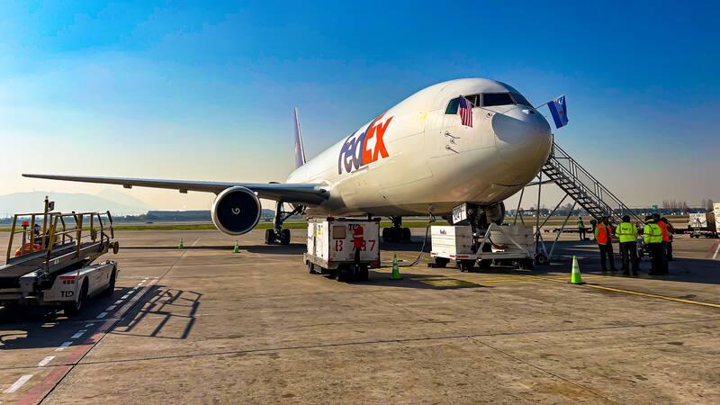 FedEx apunta a las pymes argentinas e incorpora una ruta de carga desde Miami a Ezeiza