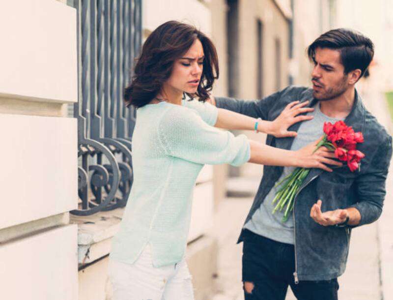 En materia de relaciones, Virgo suele ser más reticente a mostrar sus sentimientos (Fuente: iStock)