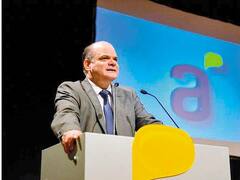 "Antel es una empresa estatal que ha demostrado ser rentable"