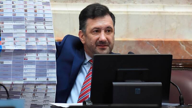 El interbloque del Frente de Todos tiene en la mira a otro senador peronista de gran sintonía con la Casa Rosada: