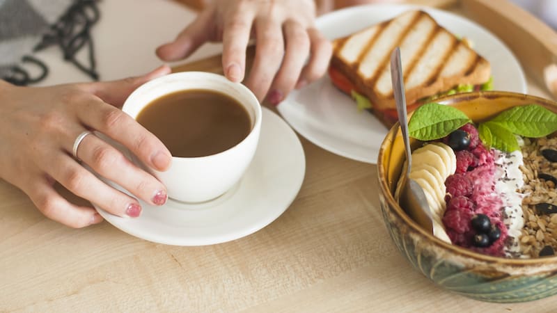 Hay algunos alimentos que nunca debés mezclar con café.