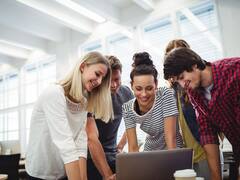 La Facultad de Ciencias Económicas de la UBA organiza una nueva multitudinaria feria de empleo