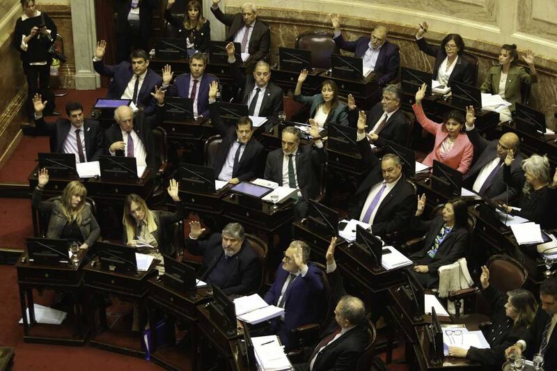 El Senado volteó el DNU que otorgaba $ 100 mil millones a la SIDE.
