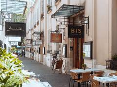 Restaurantes abiertos en CABA: sólo mesas en la vereda, sin terrazas ni patios