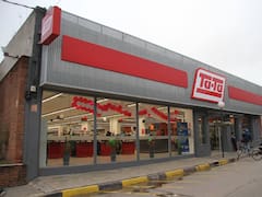 Grupo de Narváez vende supermercados Ta-Ta a capitales paraguayos