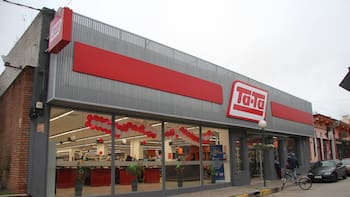 Grupo de Narváez vende supermercados Ta-Ta a capitales paraguayos