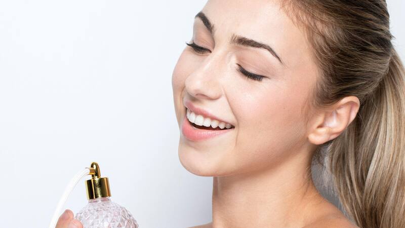 El perfume de Mercadona de 8 euros que es una copia fiel del famoso "Sí" de Giorgio Armani de 160 euros.