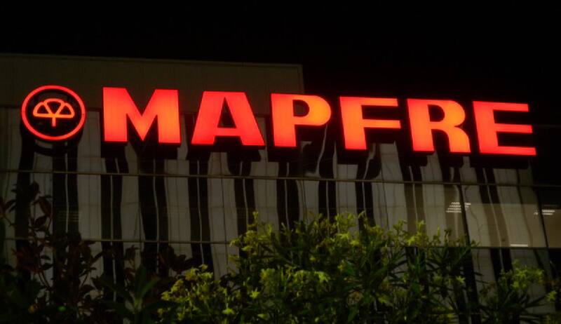 En 2023 la aseguradora facturó 26,917 millones de euros (+9,2%), mientras su beneficio creció un 7,7%, cifras que no pudieron evitar que la acción baje un 5,40%. (Imagen: archivo)