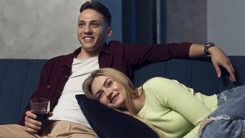 Protagonizada por Christina Milian y Devale Ellis, esta película se destaca por su duración breve y su toque musical de Pentatonix.