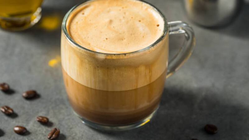 El café con aceite de oliva puede ofrecer una experiencia de sabor única y satisfactoria.