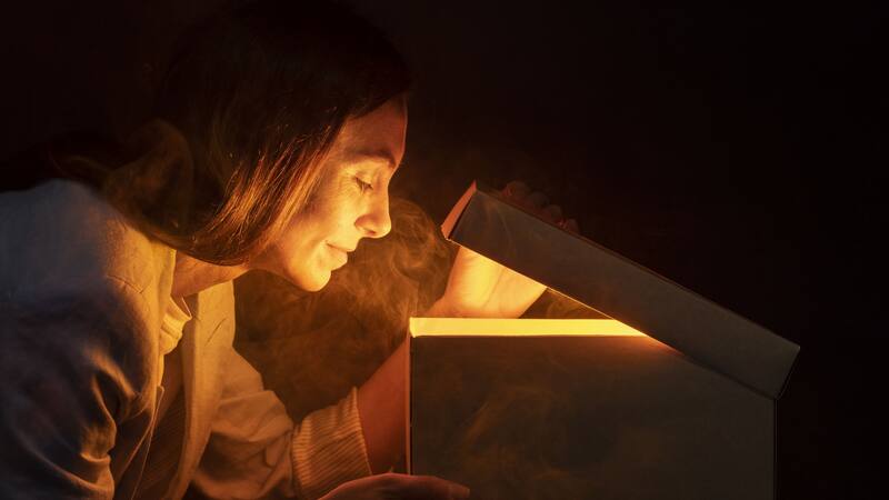 El ritual de la cajita de la abundancia se realiza cada 31 de diciembre para atraer la prosperidad.