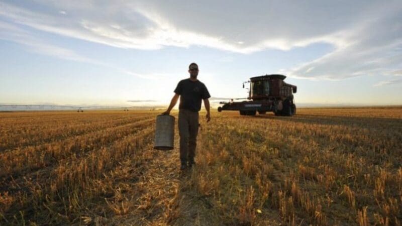 Los trabajadores rurales podrán acceder a un aumento en la prestación por desempleo.