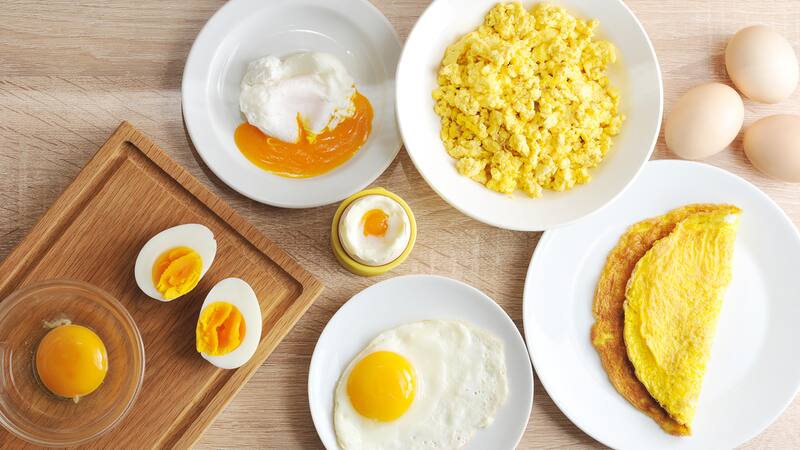 Harvard recomienda comer huevos a diario para mejorar la salud. Fuente: Archivo.