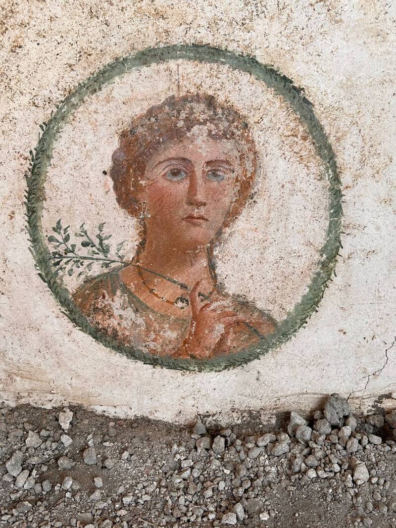 Imagen desenterrada en Pompeya Italia. Fuente: EFE