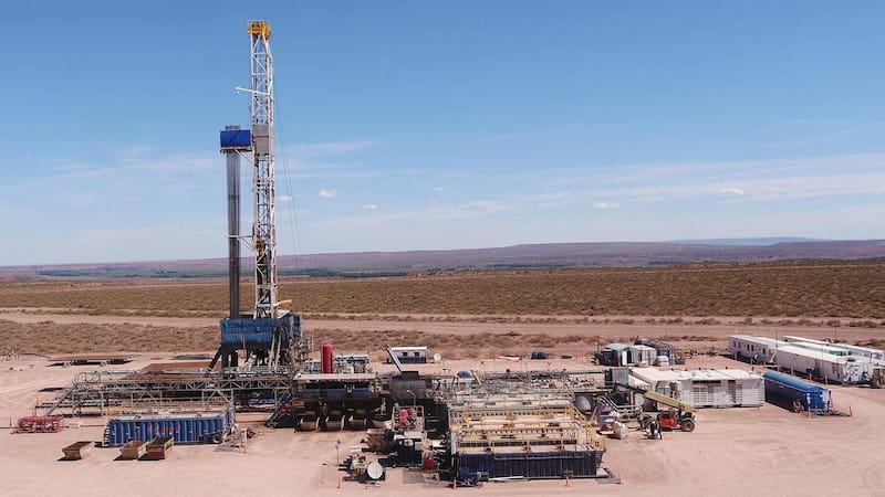 Campo petrolero en Vaca Muerta