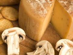 Oda al queso: origen, mercado, maridajes y las mejores variedades locales