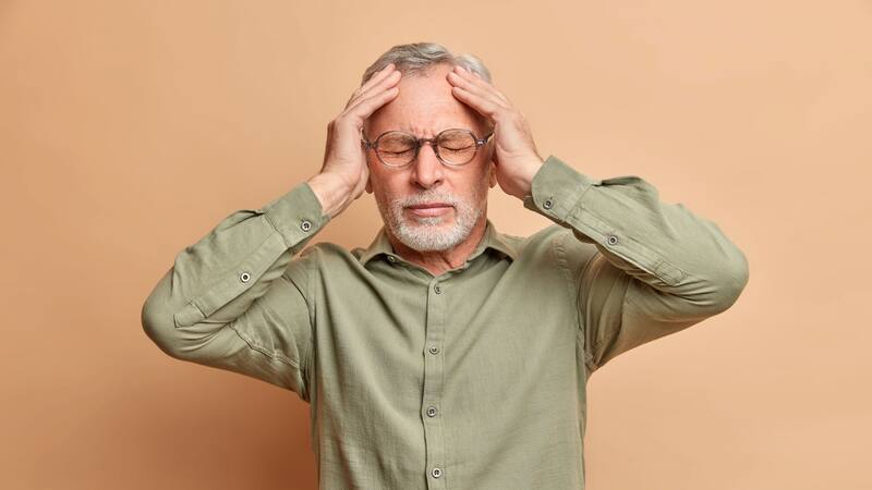 Conocé cuáles son los hábitos que no te hacen bien a la salud cerebral.