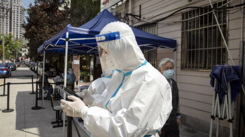 Un nuevo estudio revela por qué China no debe abandonar completamente su política de Covid cero.