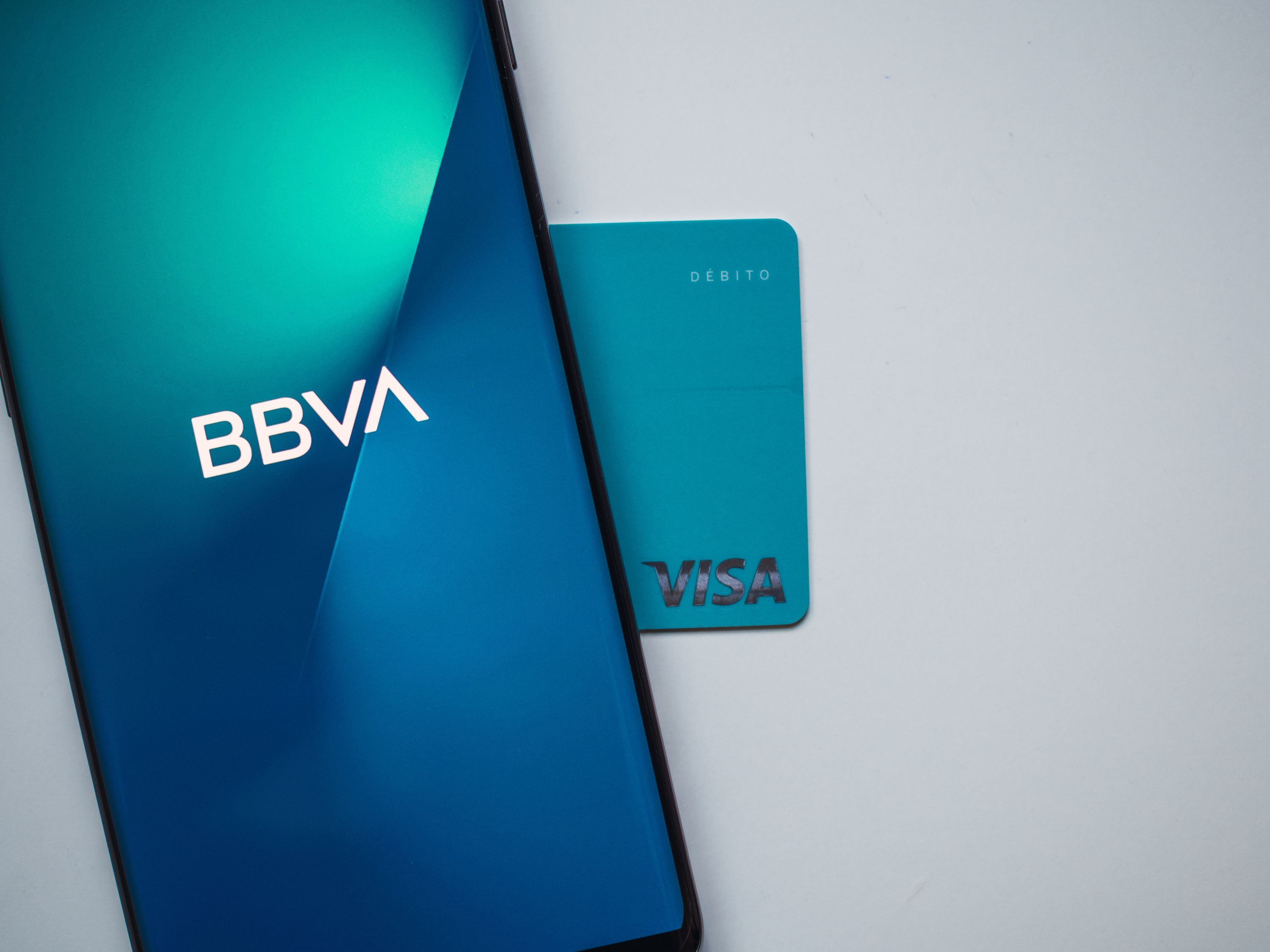 BBVA México anuncia que aplicará comisiones nuevas a los clientes que hagan  estas transferencias