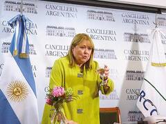 Felicitaciones y festejo desde la UE, Estados Unidos y Argentina