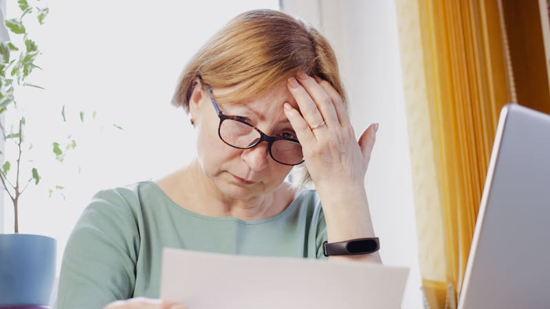 Malas noticias para los mayores de 65 años: sancionarán a todos los propietarios que no cumplan con este requisito