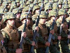 Polémica por la vuelta del servicio militar obligatorio: "La colimba es un servicio a la comunidad"