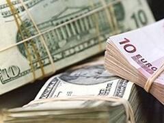 El euro toca nuevo mínimo de 22 meses contra dólar