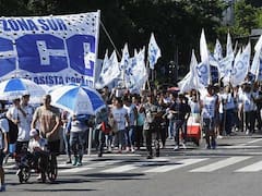 Marchas, cortes y protestas en el centro porteño complican al tránsito