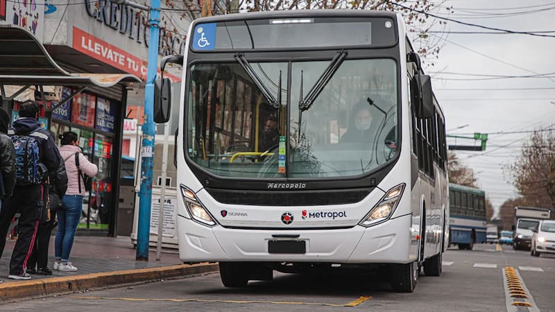 <div class="migrated-promo-image__description"><div class="migrated-promo-image__source">Fuente: Camiones y buses</div></div>