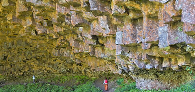 Para llegar a la Cascada Santa Ana hay que pasar por la aduana fronteriza con Chile
