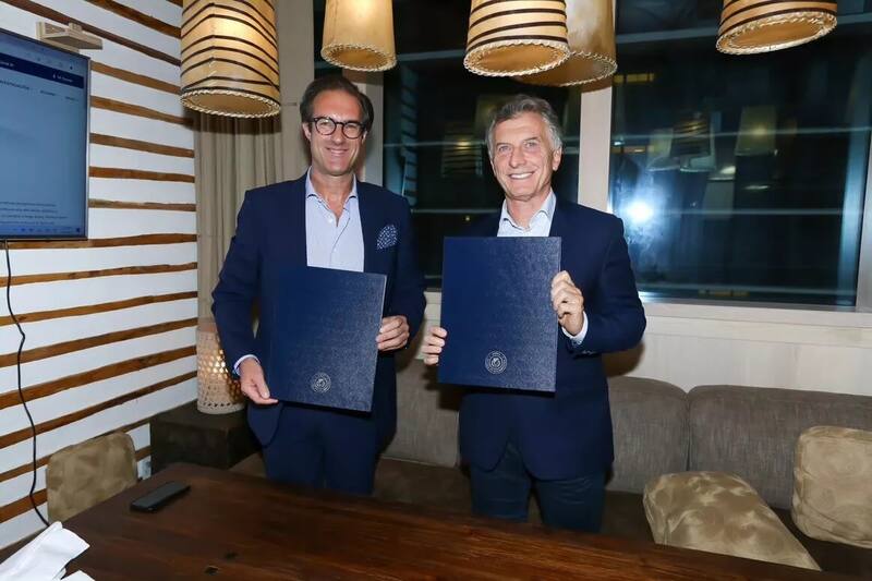 La Barna Management School incorporó a Macri como miembro honorífico del Consejo Académico Empresarial (CAE).