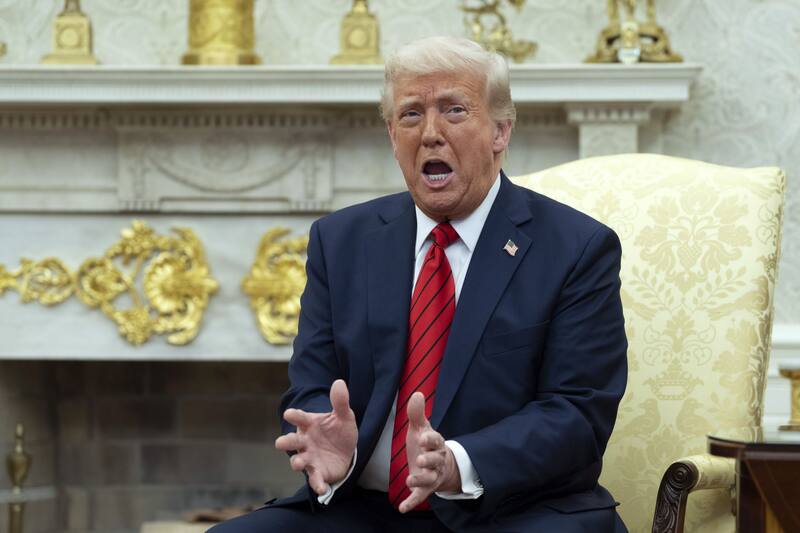 Trump vuelve a tensar la relación con Claudia Sheinbaum (Foto: EFE)