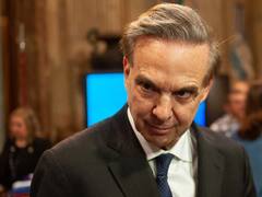 Pichetto: "En pocas horas o días habrá definiciones claras respecto al rumbo económico"