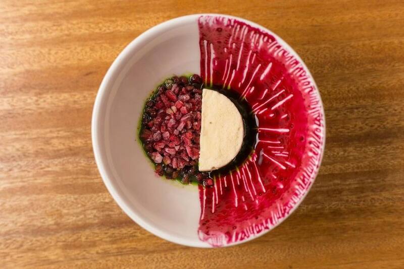 Las materias primas: desde el catálogo emocionante de frutas hasta los pescados del Pacífico.