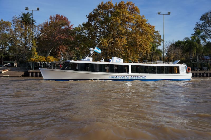 Líneas Delta Argentino empezó a operar la ruta Tigre-Carmelo en 2019, tras el cierre de Cacciola.