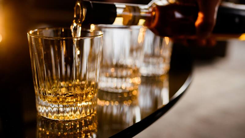 El consumo de bebidas ilegales vuelve a dejar una tragedia en el país.