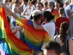 ÚLTIMO MOMENTO | El Vaticano anuncia la aprobación de la bendición de parejas homosexuales