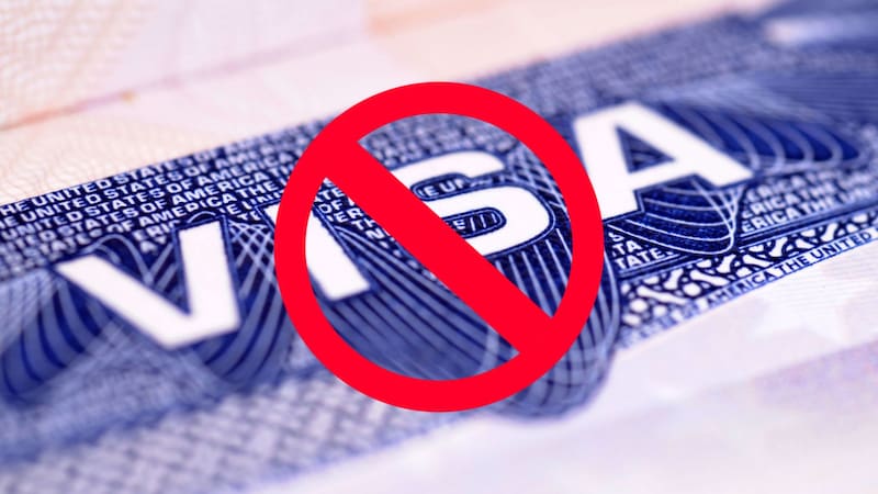 Es un mito que hablar mucho puede darte más chances de tener una visa.