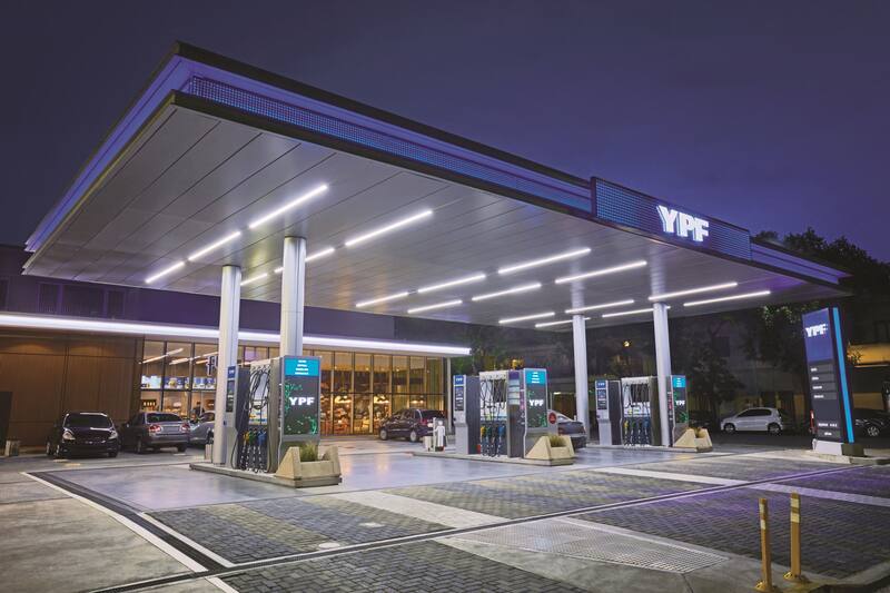 YPF, Shell, Axion y Puma abrieron este miércoles con subas de entre el 7,6% y el 7,8%.