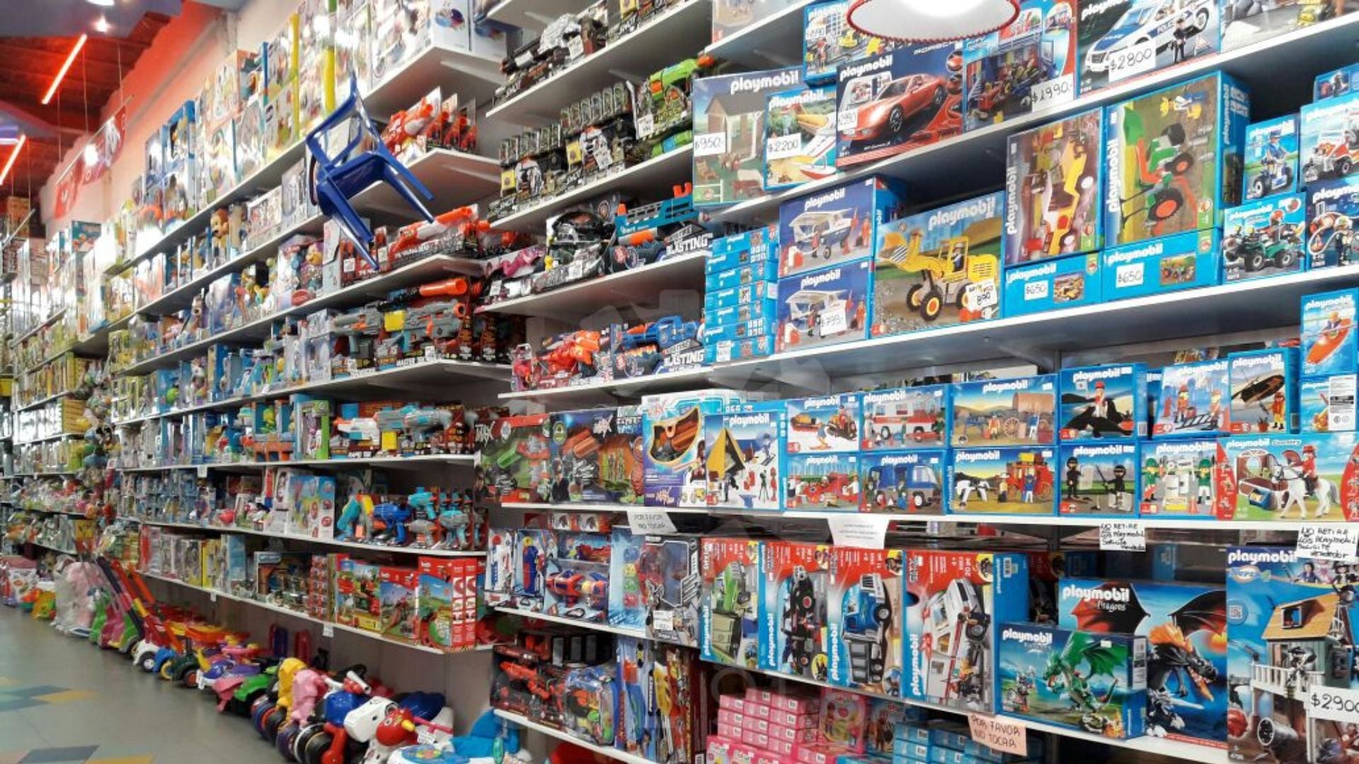 Se importan juguetes prohibidos en otros países: los productos denunciados, cómo entran y qué hará el Gobierno