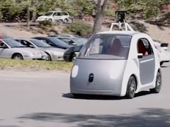 Cómo es por dentro el auto que se maneja solo de Google
