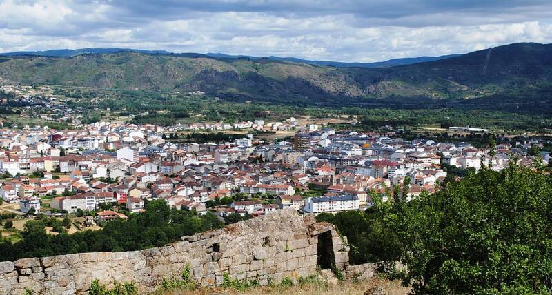 Vista panorámica de Verín, provincia de Ourense. (Foto: Wikimedia)