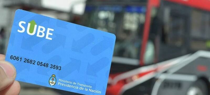 El Ministerio de Transporte ya implementa la SUBE digital en 30 líneas de colectivo.